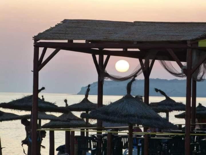 La Dama Bianca Bovo Marina Otel Montallegro Dış mekan fotoğraf