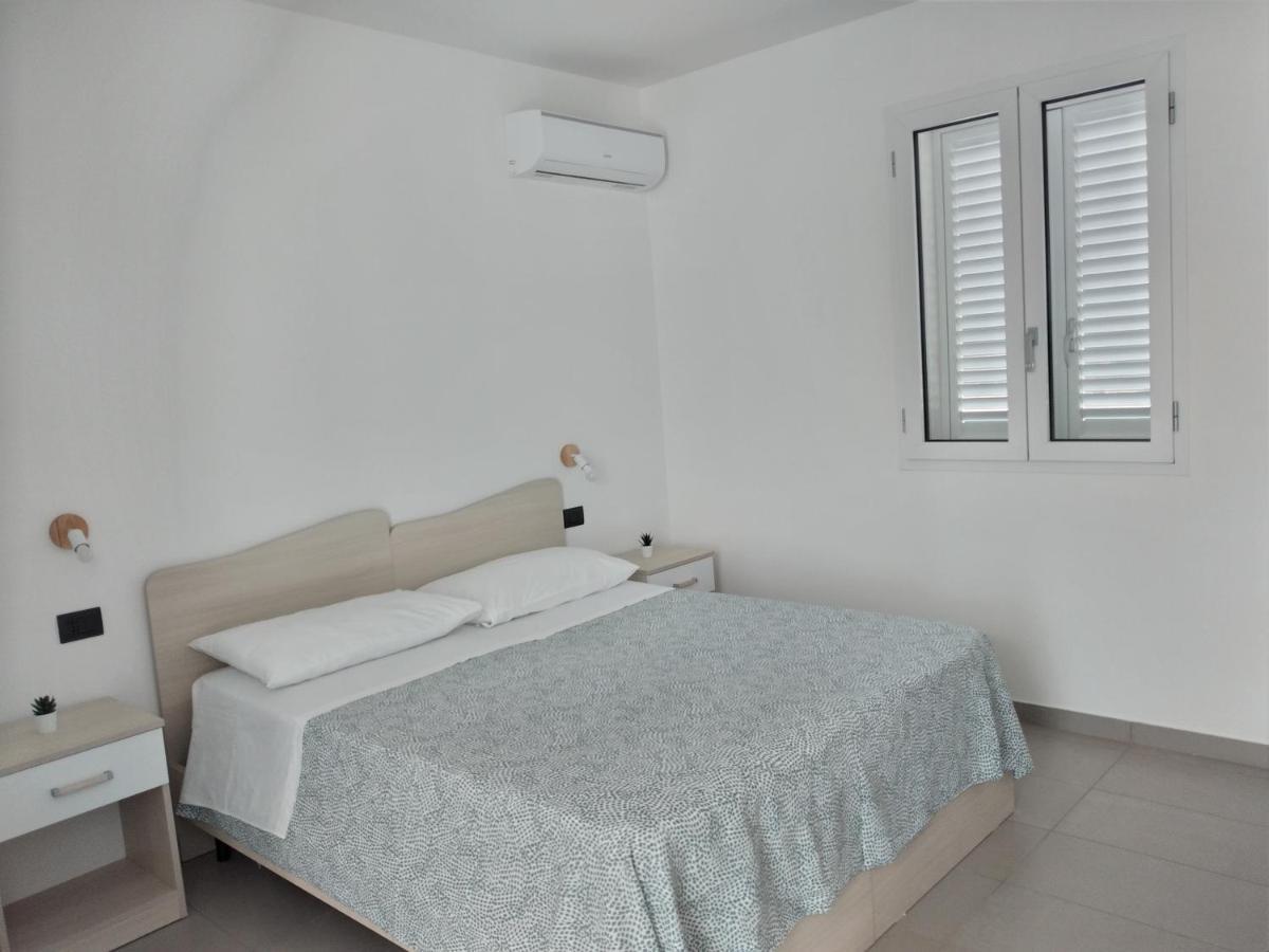 La Dama Bianca Bovo Marina Otel Montallegro Dış mekan fotoğraf