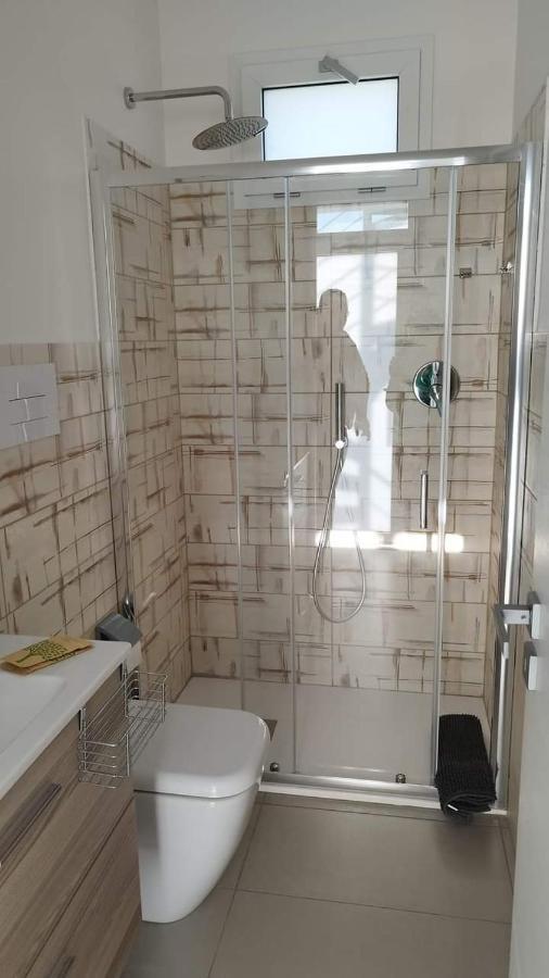 La Dama Bianca Bovo Marina Otel Montallegro Dış mekan fotoğraf