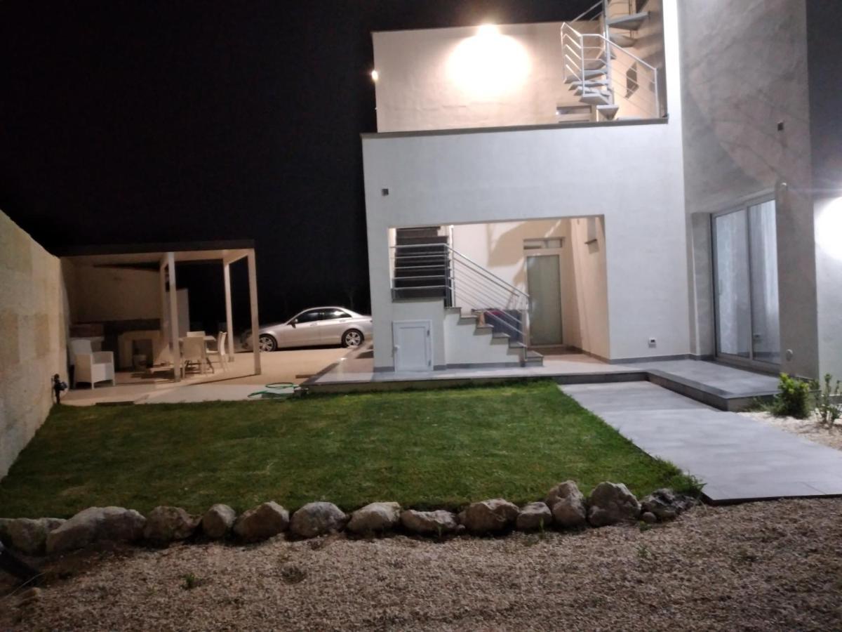La Dama Bianca Bovo Marina Otel Montallegro Dış mekan fotoğraf
